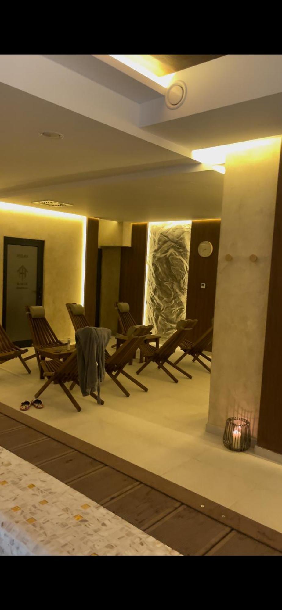 Mans Lux 8 Apartman ซลาตีบอร์ ภายนอก รูปภาพ