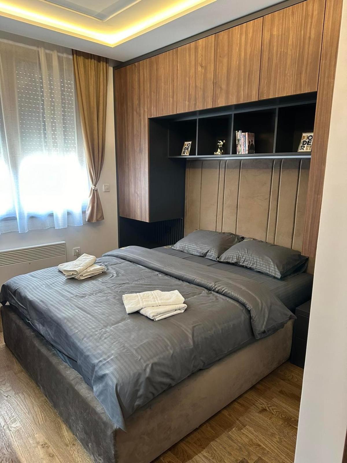 Mans Lux 8 Apartman ซลาตีบอร์ ภายนอก รูปภาพ