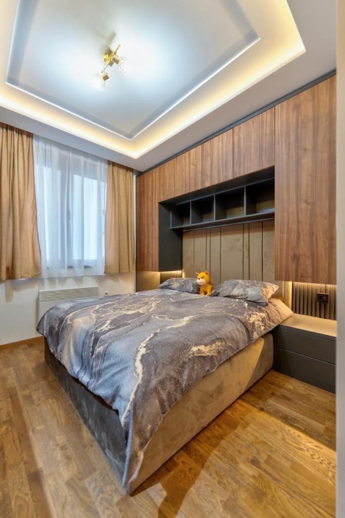 Mans Lux 8 Apartman ซลาตีบอร์ ภายนอก รูปภาพ